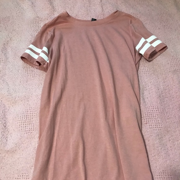 Tshirt Dress - Picture 2 of 2